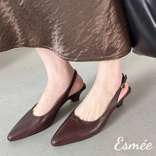 將圖片載入圖庫檢視器 Brown-Leather-High-Heel-Slingback-model-shots
