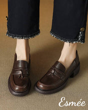 將圖片載入圖庫檢視器 Brown-Leather-Loafers-with-Platform-and-5.5-cm-Heels-Design-model-shots
