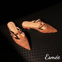 將圖片載入圖庫檢視器 Brown-Leather-Mules-with-Roman-and-T-Strap-Design-product-shots
