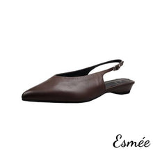 將圖片載入圖庫檢視器 Brown-Leather-Slingback-with-pointed-Toe-Design-product-shots-white-background
