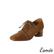 將圖片載入圖庫檢視器 Brown-Suede-High-Heel-Oxford-Shoes-woth-Squared-Toe-Design-product-shots-white-background
