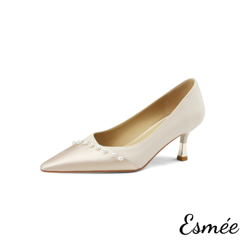 Champagne-Dual-Color-Pointy-Toe-High-Heels-with-Pearl-Design-product-shots-white-background