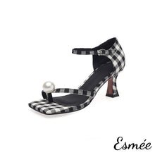 將圖片載入圖庫檢視器 Checkered-Fabrics-High-Heel-Sandals-with-Pearl-Design-product-shots-white-background
