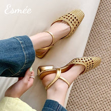 將圖片載入圖庫檢視器 Gold-Leather-Sandals-with-Ankle-Straps-and-Woven-Design-model-shots
