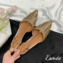 將圖片載入圖庫檢視器 Gold-Leather-Slingback-with-Rattan-Design-product-shots
