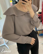 Load image into Gallery viewer, Korean Chiffon Blouse with Scalloped Lapel
