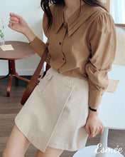 將圖片載入圖庫檢視器 Ivory-Cotton-Skorts-with-Pocket-Design-model-shots
