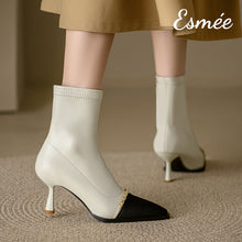 將圖片載入圖庫檢視器 Ivory-Leather-High-Heel-Ankle-Boots-with-Black-Pointed-Toe-Cap-and-Chain-Design-model-shots
