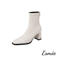 將圖片載入圖庫檢視器 Ivory-Leather-High-Heel-Ankle-Boots-with-Patent-Leather-Toe-Cap-product-shots-white-background
