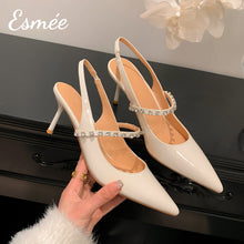 將圖片載入圖庫檢視器 Ivory-Patent-Leather-High-Heel-Slingback-with-Diamond-Straps-product-shots
