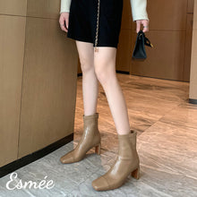 將圖片載入圖庫檢視器 Khaki-Leather-Ankle-Boots-with-Thin-Block-Heels-model-shots
