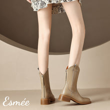 將圖片載入圖庫檢視器 Khaki-Leather-Cowboy-Mid-Boots-with-Pull-Straps-Design-model-shots
