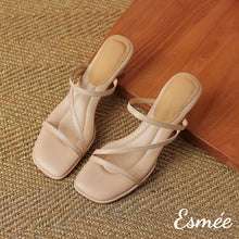 將圖片載入圖庫檢視器 Khaki-Leather-High-Heel-Sandals-with-Cushioned-Insole-Design-product-shots
