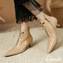 將圖片載入圖庫檢視器 Khaki-Shiny-Leather-High-Heel-Marten-Boots-with-5cm-Stiletto-model-shots
