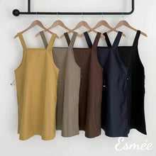 將圖片載入圖庫檢視器 Korean-Cotton-One-Piece-with-Elasticated-Waistband-and-Sleeveless-Design-product-shots
