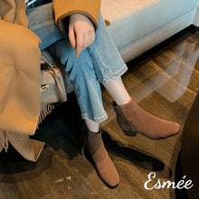 將圖片載入圖庫檢視器 Light-Brown-Suede-High-Heel-Ankle-Boots-model-shots
