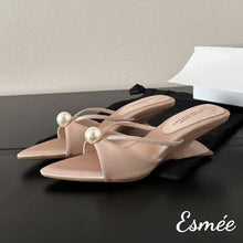 將圖片載入圖庫檢視器 Pink-Silk-High-Heel-Mules-with-Pearl-Design-product-shots
