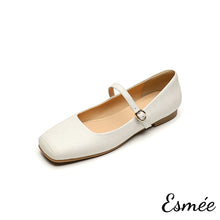 將圖片載入圖庫檢視器 White-Extra-Soft-Leather-Maryjanes-with-Squared-Toe-Design-product-shots-white-background
