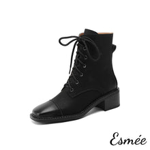 將圖片載入圖庫檢視器 Black-Leather-Marten-Boots-with-Sqaure-Toe-Design-product-shots-white-background
