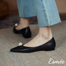 Load image into Gallery viewer, Black-Leather-Pointed-Toe-Flats-with-Pearl-model-shots
