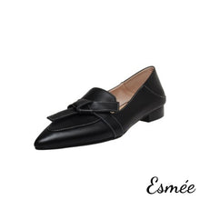 Load image into Gallery viewer, Black-leather-pointed-toe-loafers-with-artful-knots-product-shots-white-background
