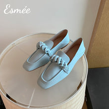 將圖片載入圖庫檢視器 Blue-Lambskin-Leather-Loafers-with-Ribbon-Design-product-shots
