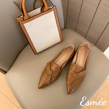 Load image into Gallery viewer, Caramel-leather-pointed-toe-loafers-with-artful-knots-product-shots
