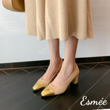 將圖片載入圖庫檢視器 Khaki-Leather-High-Heels-with-Golden-Toe-Cap-model-shots
