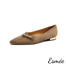 將圖片載入圖庫檢視器 Khaki-Suede-Flats-with-Bow-Knot-and-Golden-Heels-product-shots-white-background
