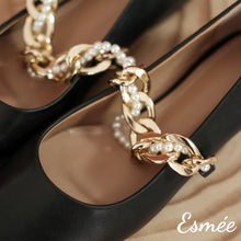 Load image into Gallery viewer, Leather-Pointed-toe-Flats-with-Golden-Chain-Straps-product-shots-detail
