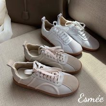 將圖片載入圖庫檢視器 Leather-Sneakers-with-Suede-Toe-Cap-product-shots
