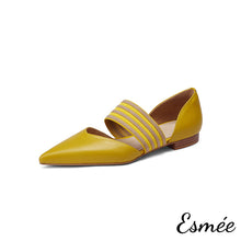 將圖片載入圖庫檢視器 Mustard-Leather-D-Orsay-Shoes-with-Thick-Ribbon-Straps-product-shots-white-background
