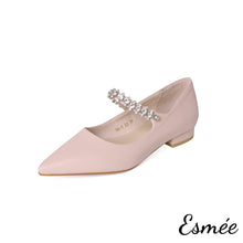 將圖片載入圖庫檢視器 Pink-Leather-Flats-with-Diamond-Straps-product-shots-white-background
