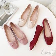 Load image into Gallery viewer, Red-Pink-Beige-Leather-Ballet-Flats-with-Bow-Knot-product-shots
