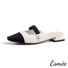 將圖片載入圖庫檢視器 White-Leather-Mules-with-straps-and-black-almond-toe-product-shots-white-background
